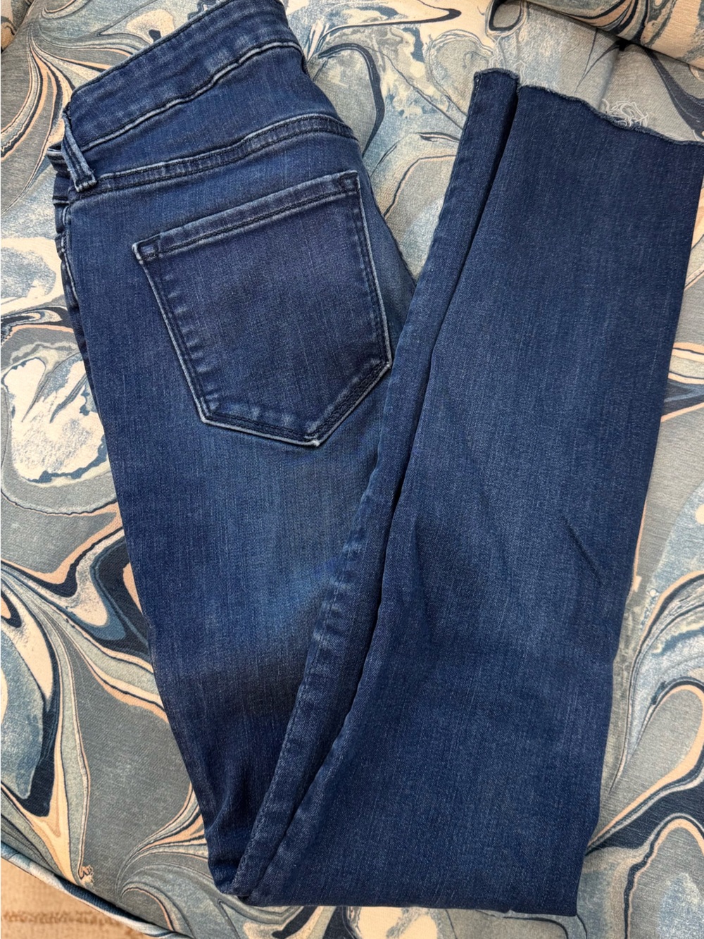 Old Navy Rockstar Built-in Sculpt Skinny Jeans in Deep Indigo